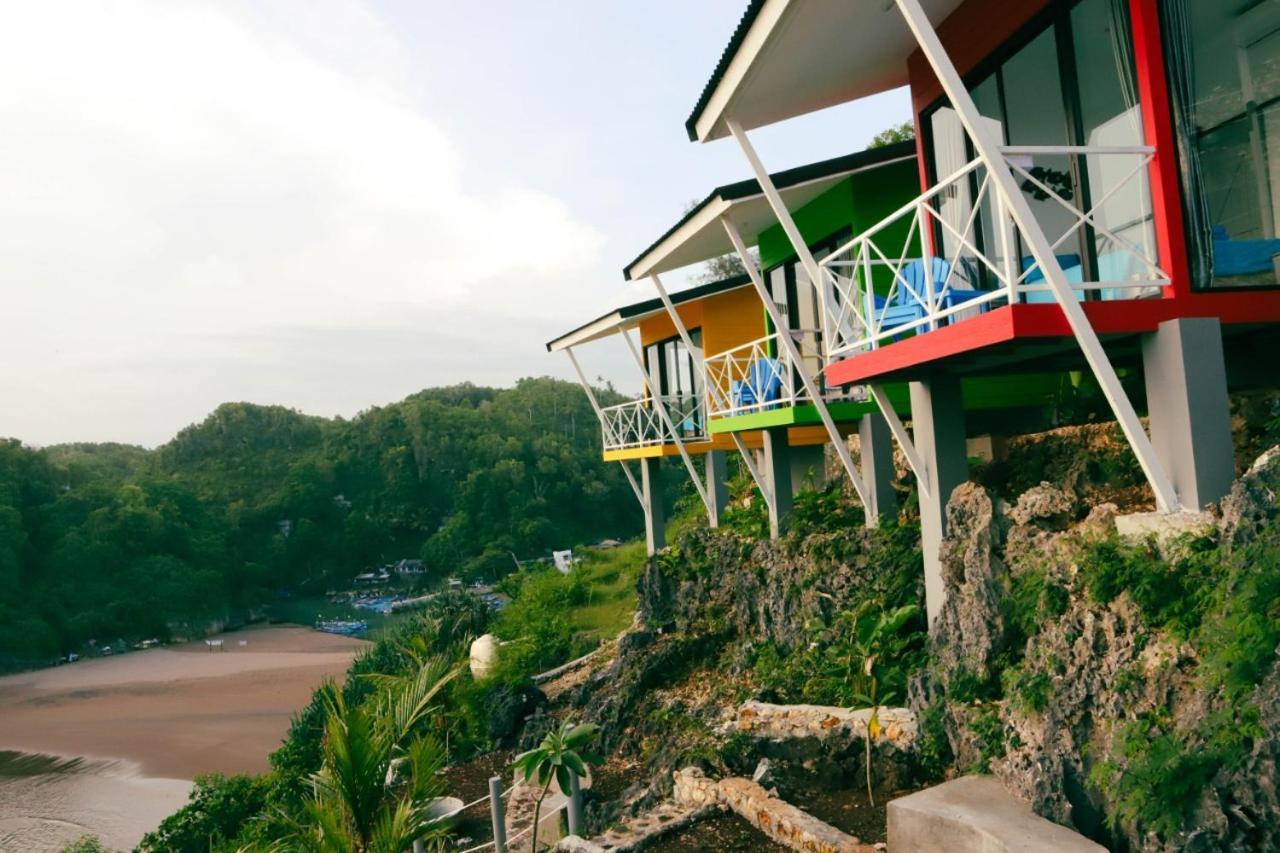 Lodge Lighthouse & Eatery